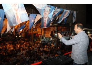 Çiftçi Seçim Çalışmalarını Sürdürüyor