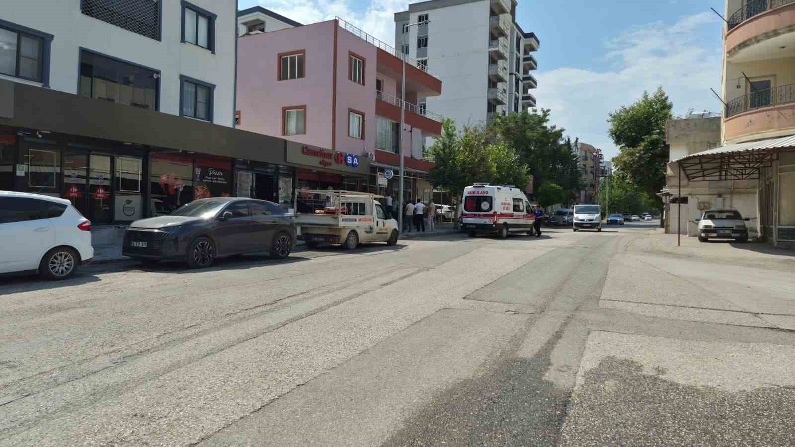 adiyaman-da-merdivenden-dusen-kisi-yaralandi