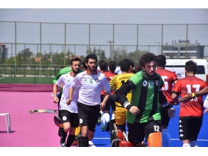 Diyarbakırlı Hokeycilere Milli Görev