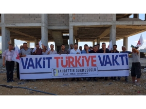 Osmaniye’de İnşaat İşçileri “Vakit Türkiye Vakti” Dedi