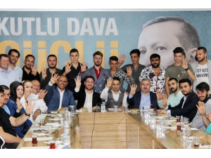 Akşener, Kocaeli Mitinginde Şok Yaşadı