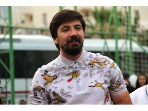 Tolga Zengin Minik Kartallarla Buluştu