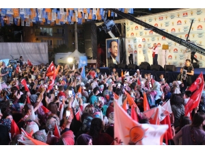 Başbakan Yıldırım: “Bu Yıkım Ekibinin Enkazını Pazar Günü Kaldıralım Mı?”