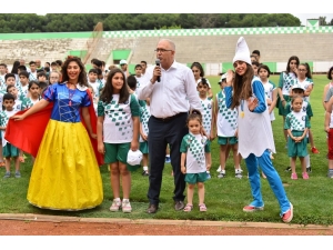 Salihli’de Yaz Spor Okulları Kapılarını Açtı