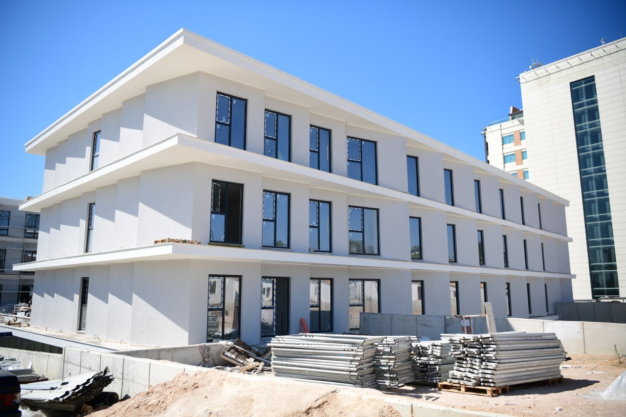 cayirova-da-spor-lisesi-kompleksi-yukseliyor