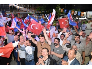 Ak Parti Mkyk Üyesi Baybatur, Yunusemre’de