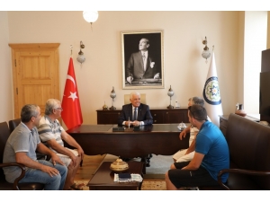 Göltürkbüküspor Yeşil Sahalara Büyükşehirle Terfi Etti