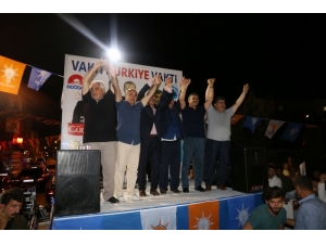 Ak Parti Mahalle Toplantılarında Gövde Gösterisi Yaptı