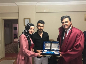 Başkan Yalçın, Genç Çiftin Nikahını Kıydı