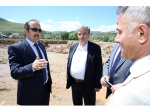 Vali Pehlivan Kültür Han İnşaatında İncelemelerde Bulundu