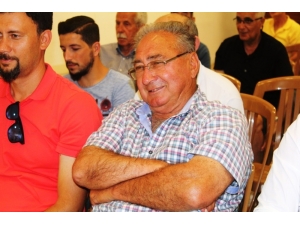 Ayvalıkgücü Belediyespor’da Görev Bölümü Yapıldı