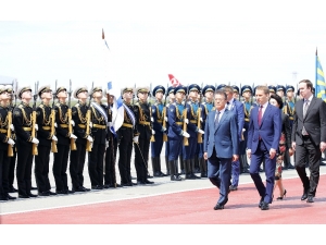 Güney Kore Devlet Başkanı Moon Rusya’da