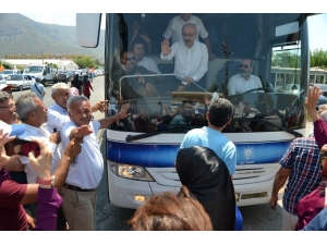 Bakan Elvan Bozyazı’da Coşkuyla Karşılandı