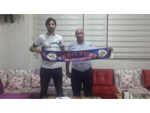 Yeşilyurt Belediyespor İki Futbolcuyla Sözleşme İmzaladı
