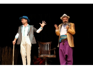 “Asalet Kumkuması’’ Seyirciyle Buluşuyor”