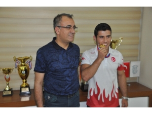 Batmanlı Sporcu 3’üncü Kez Dünya Şampiyonu Oldu