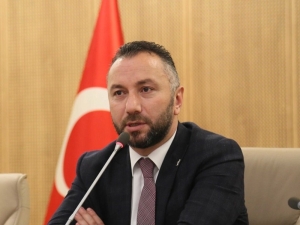 Ak Parti’li Başkandan Çağrı