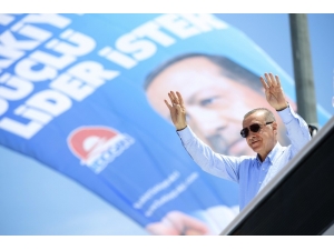 Cumhurbaşkanı Erdoğan: "Benim Kardeşlerim, Vatandaşlarım Pazar Günü Gereken Dersi Verecek"