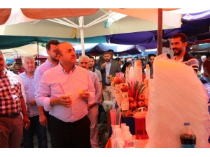Bakan Çavuşoğlu Pazar Esnafını Dinledi