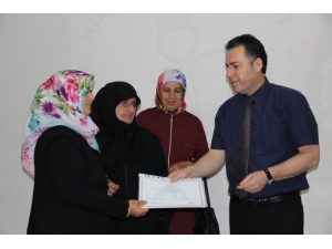 Niksar’da Okuma Yazma Seferberliği Sertifika Töreni