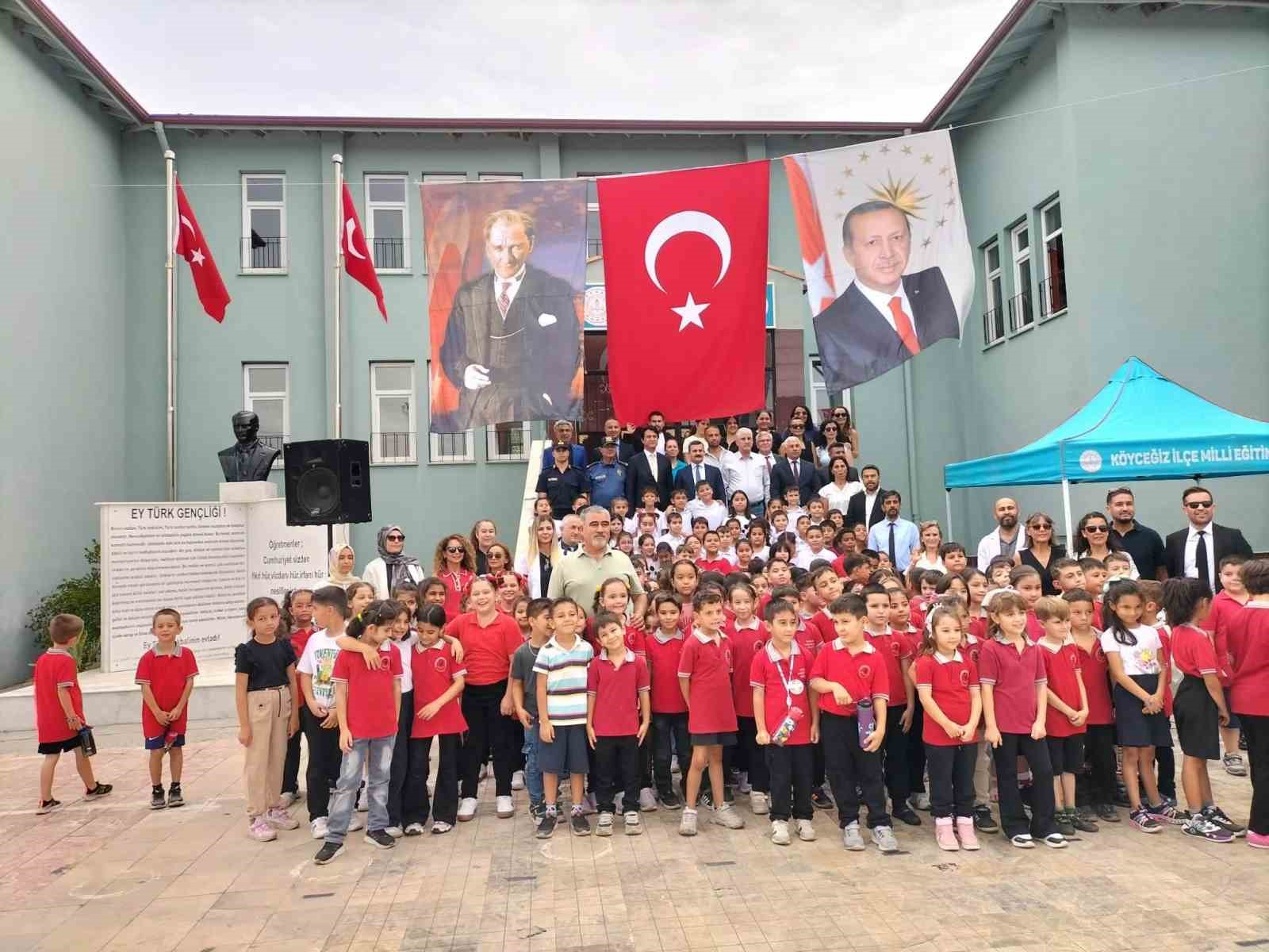 koycegiz-de-ilkogretim-haftasi-cesitli-etkinliklerle-kutlandi