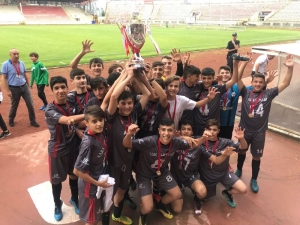 Meramlı Karakartallar Türkiye Şampiyonu Oldu