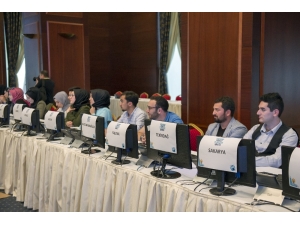 Ak Parti, Türkiye’de Sonuç Alım Sistemi Merkezleri Kurdu