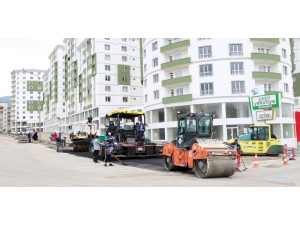 Yağmura Rağmen Asfalt Rekoru