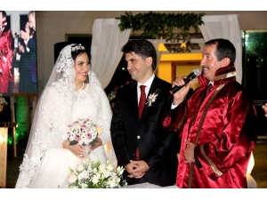 Belen Kaymakamı Aydın, Dünya Evine Girdi