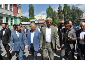 Bakan Arslan Oyunu Kars’ta Kullandı