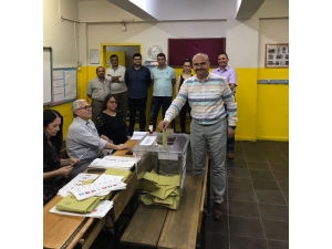 Ak Parti İl Başkanı Mersinli Oyunu Kullandı