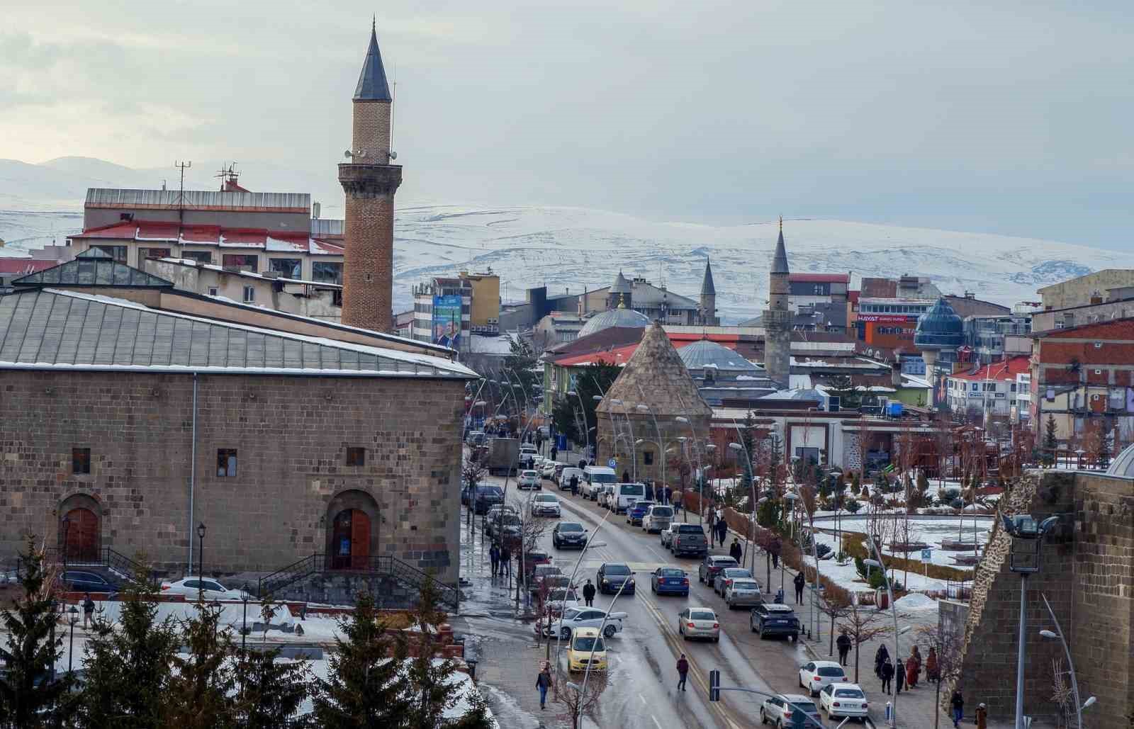 erzurum-da-gocun-en-buyuk-nedenleri-aile-ve-egitim