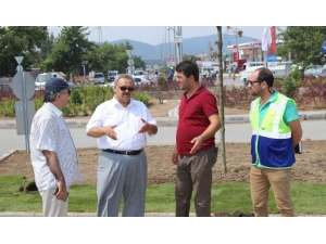 Başkan Uysal, “Daha Modern Ve Estetik Bir Burhaniye Tasarlıyoruz”