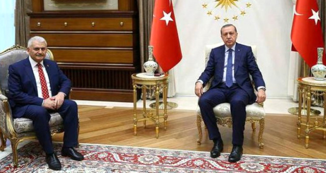 Başbakan Yıldırım, Cumhurbaşkanı Erdoğan'ı Telefonla Arayarak Tebrik Etti