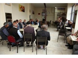 Vali Pehlivan Demirözü İlçesi Ve Arpalı Beldesi’ni Ziyaret Etti