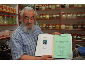 Hayatını Şifalı Otlara Adadı