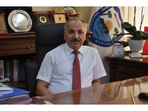 Dinçer: “Süratle Türkiye’nin Sorunlarına Ve Ekonomiye Odaklanılmalı”