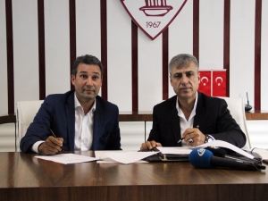 Orhan Kaynak Resmen Elazığspor’da