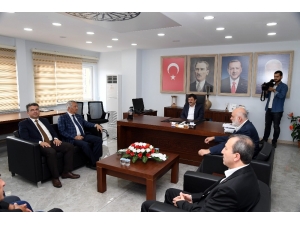 Mhp’li Başkan Günaydın’dan Ak Parti’ye Tebrik Ziyareti