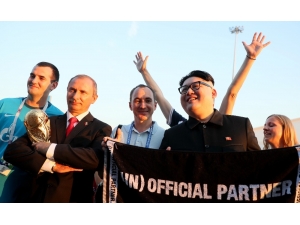 Kim Ve Putin’in Benzeri Dünya Kupası’nda Kafaları Karıştırdı