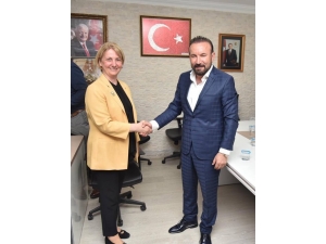 Başkan Doğan Milletvekili Zeybek’i Ziyaret Etti