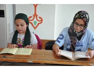 Sarıgöl’de Yaz Kur’an Kursları Açıldı