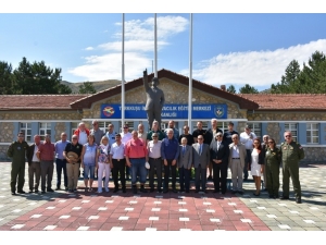 Dünya Havacıları İnönü’ye Hayran Kaldı