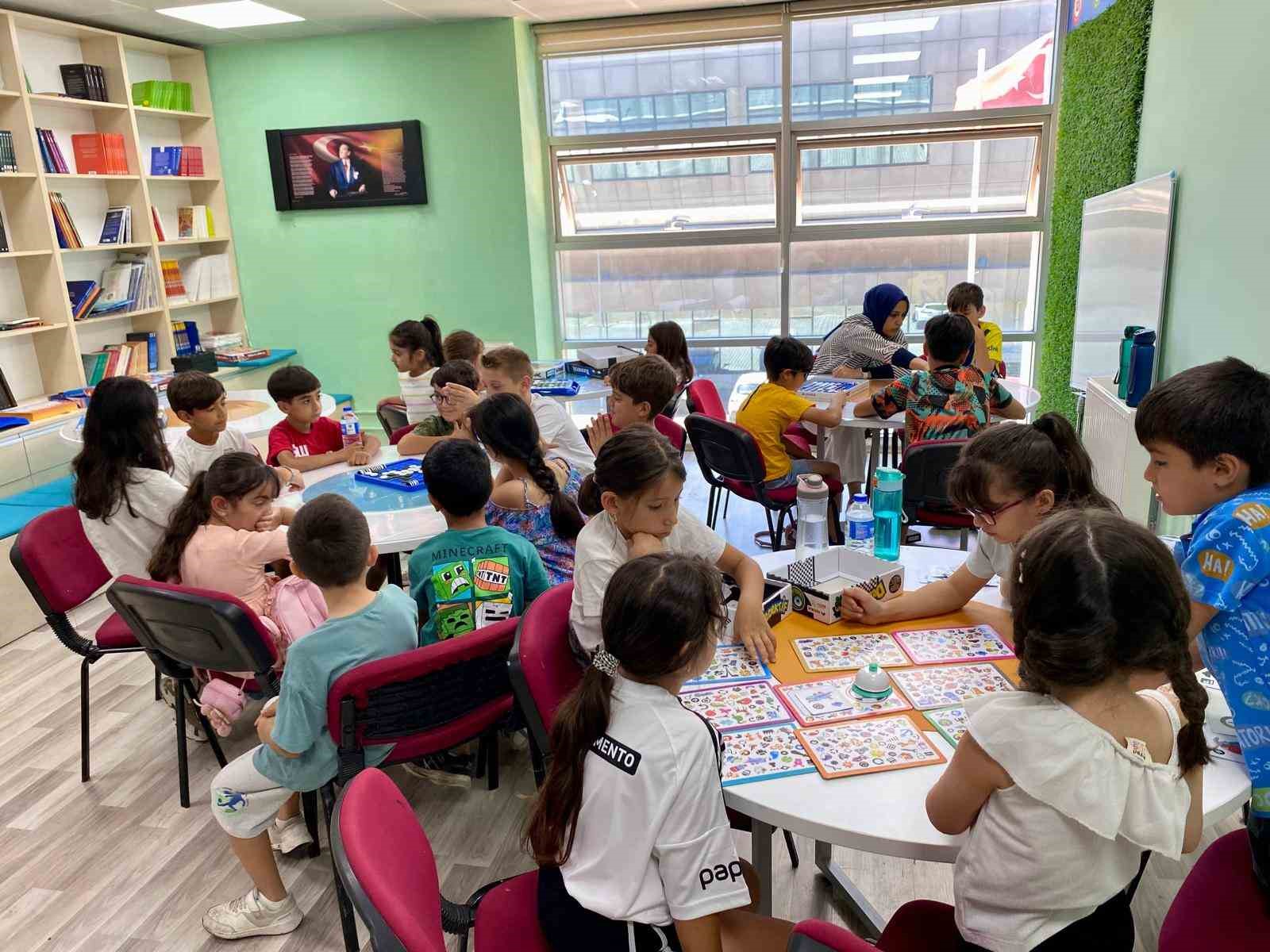 mentese-de-gsb-genclik-yaz-kulubu-kapilarini-cocuklar-icin-acti