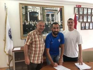 Sarıyer, Hüseyin Bak’la 1 Yıllık Sözleşme İmzaladı