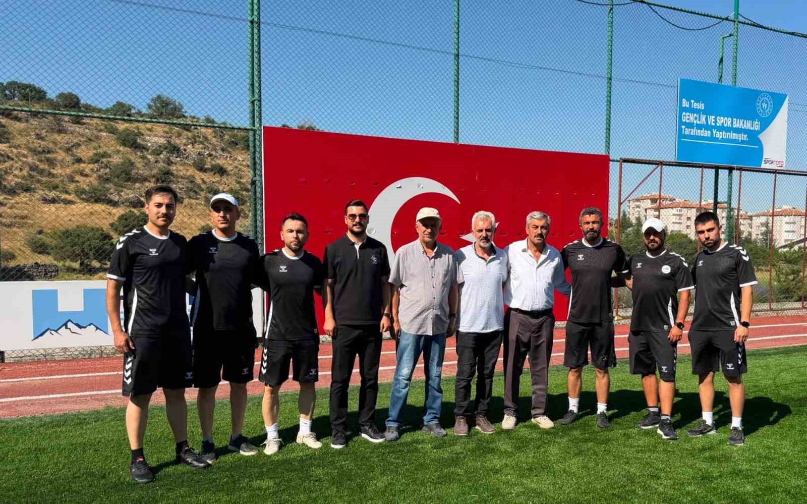 hacilar-erciyesspor-bekir-baris-cihan-ile-yola-devam-ediyor