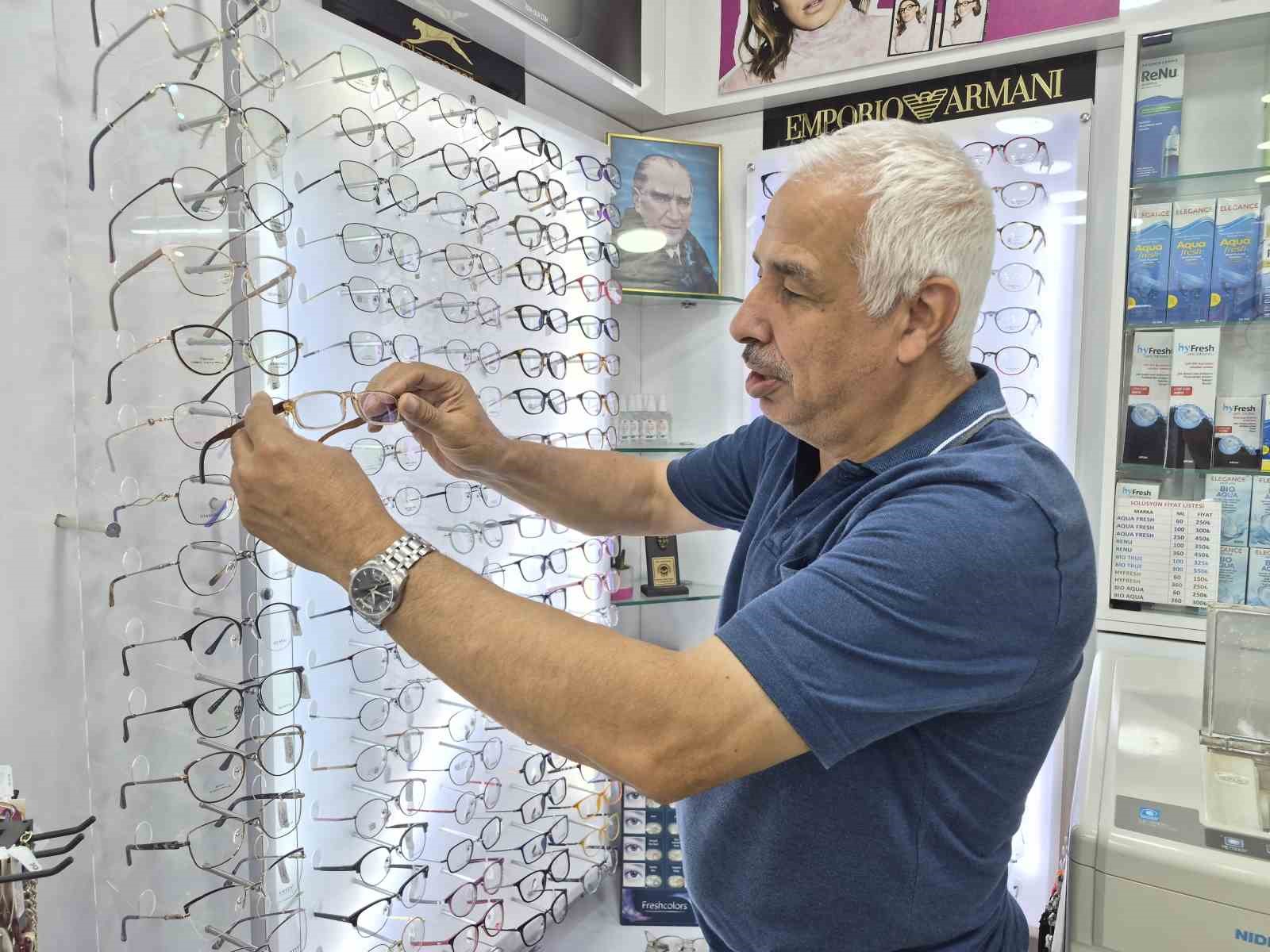 sahte-gunes-gozlukleri-goz-sagligini-tehdit-ediyor
