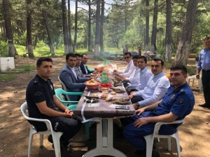 Kaymakamlar Altıntaş’ta Buluştu