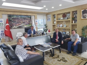 Başkan Duymuş, Eski Vekil Eldemir’le Bir Araya Geldi