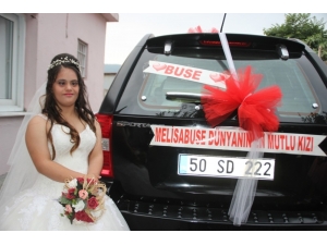 Down Sendromlu Buse Hayaline Kavuştu